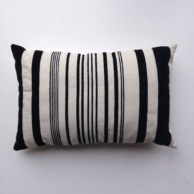 CUSHION, Black White Stripe